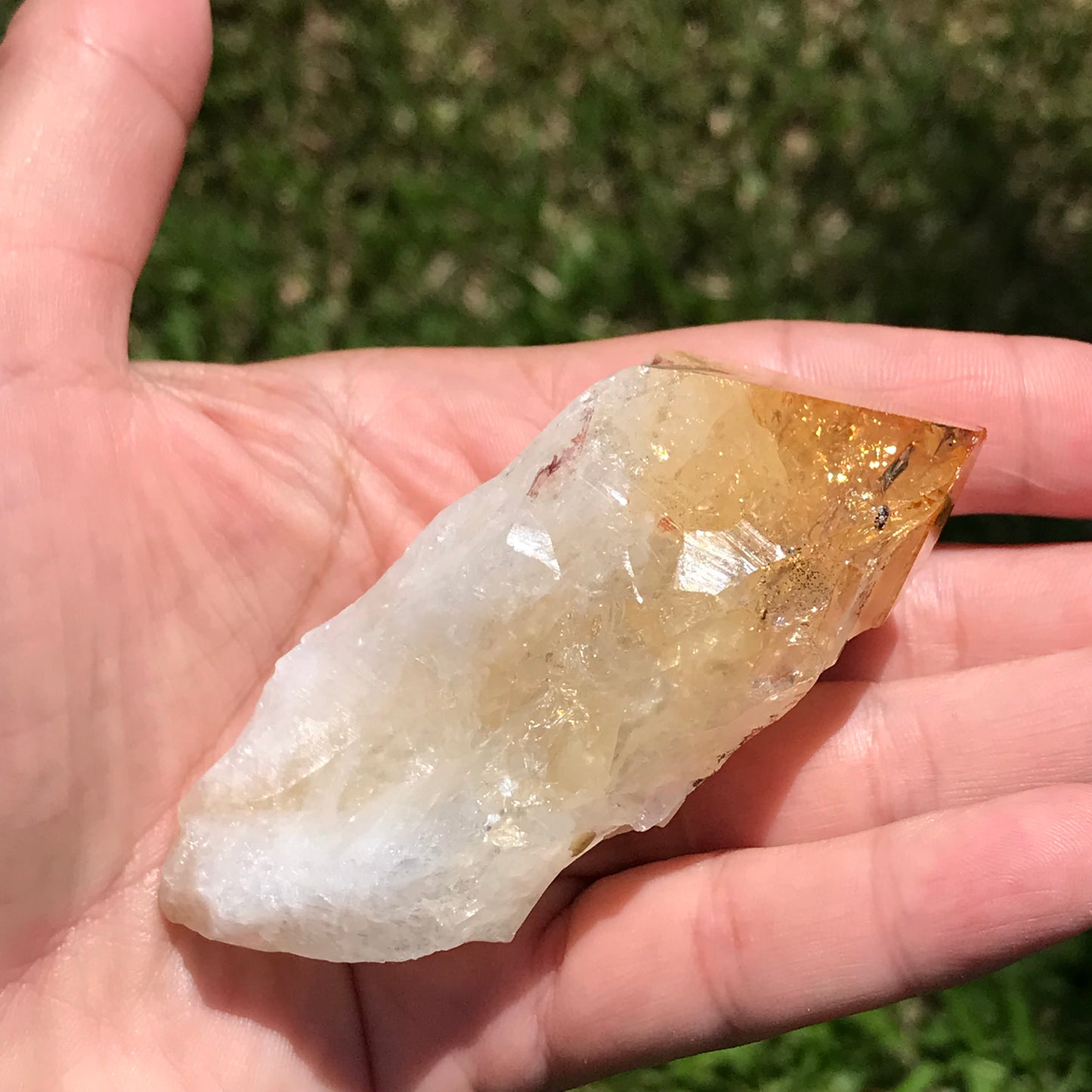 Citrine point