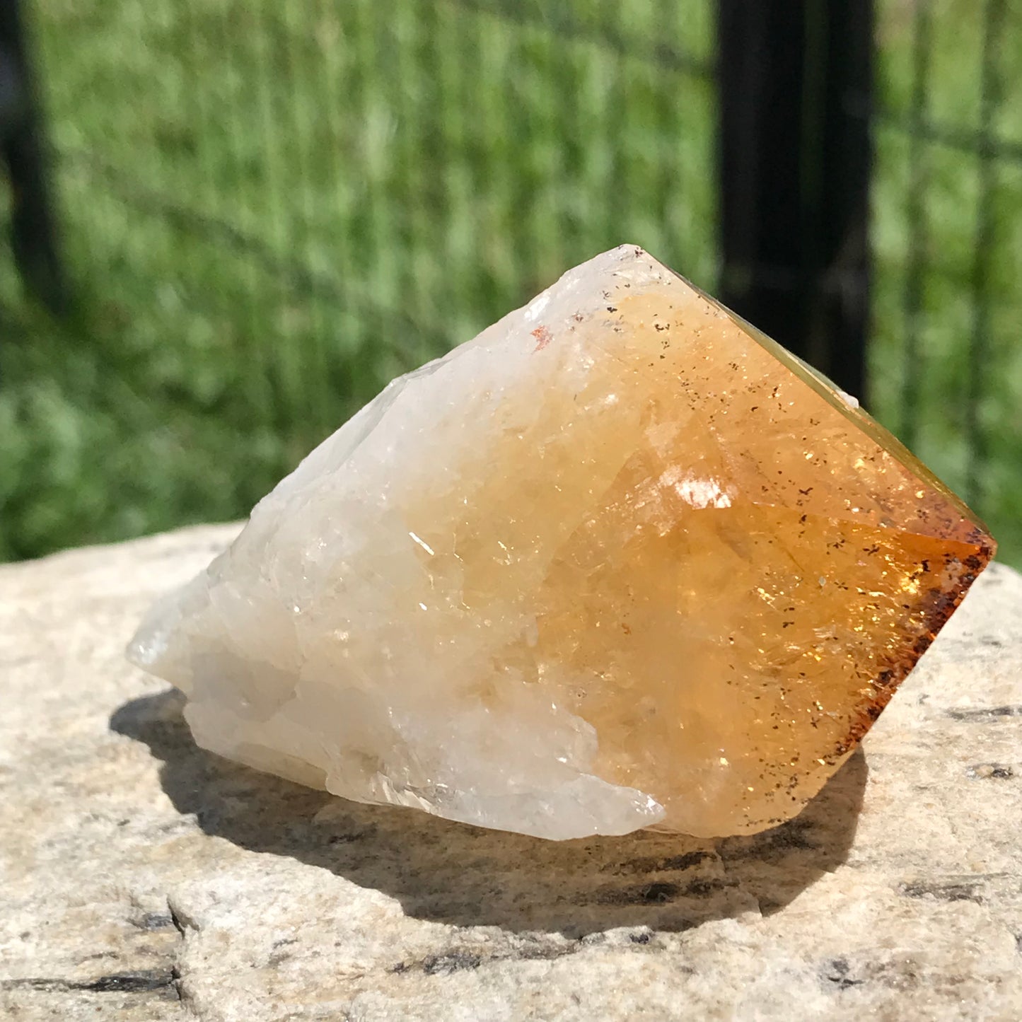 Citrine point