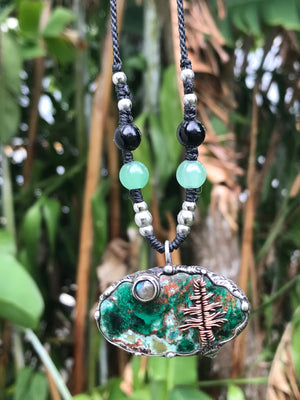 Bespoke magical tree on Chrysocolla/Malachite adorned with a  Labradorite moon❤️