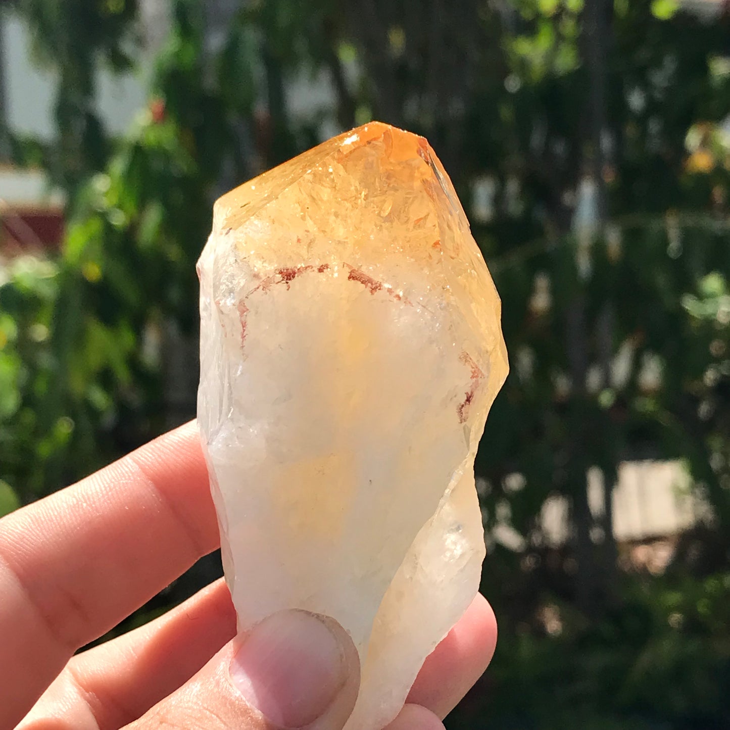 Citrine point