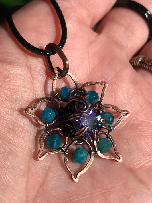 Copper crafted lotus flower pendant with Apatite