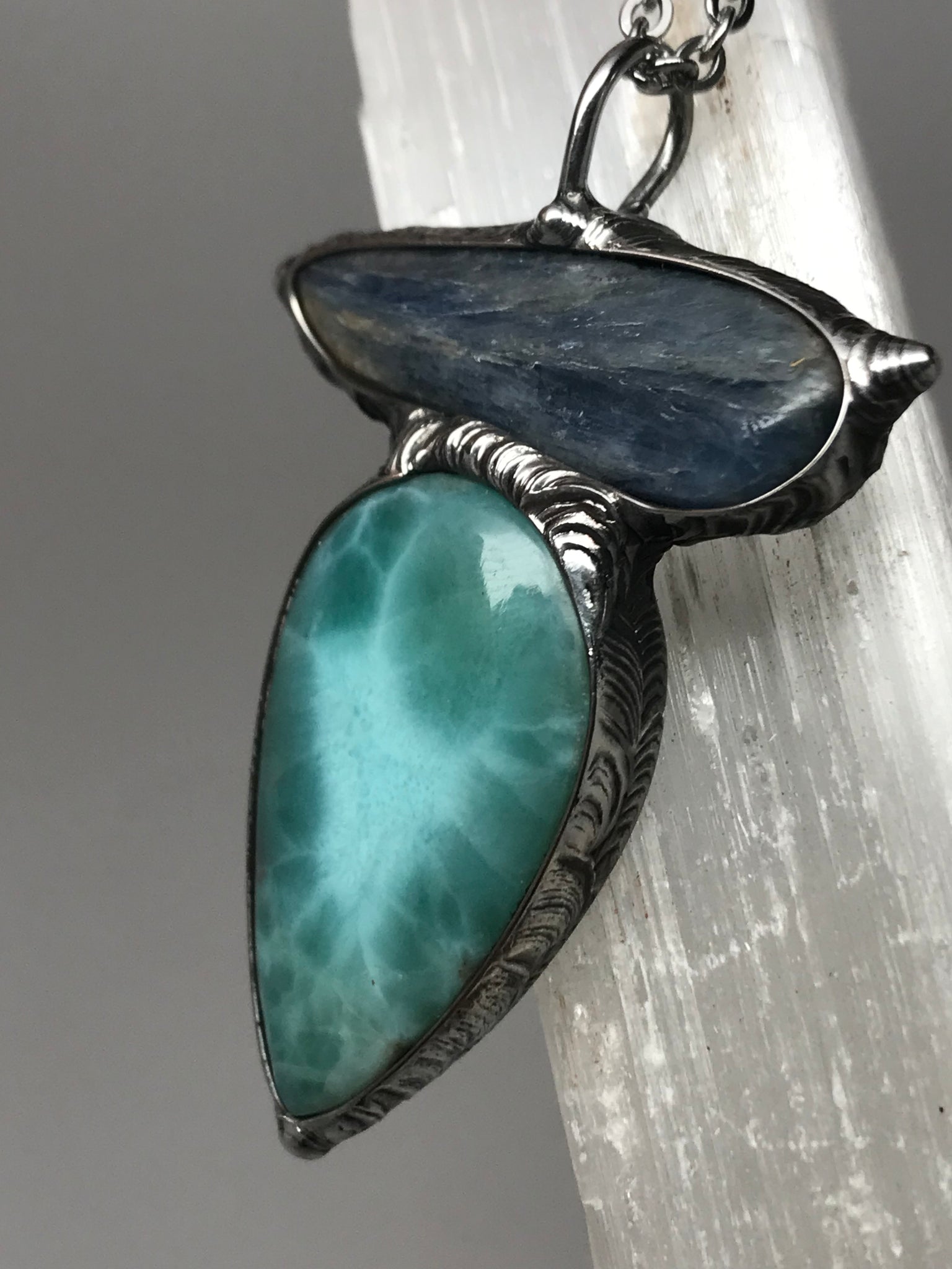 Blue polished Kyanite and Larimar pendant