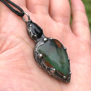 Beautiful Green Chrysoprase and black onyx pendant