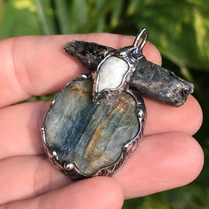 Blue polished Kyanite and Larimar pendant