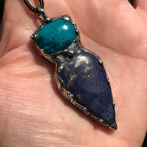 Chrysocolla and Lapis Lazuli throat chakra goddess💚💙