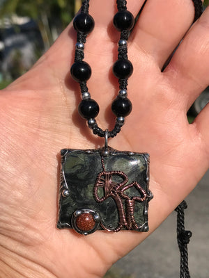 Kambaba Jasper with giant mushrooms (Prototaxites) and goldstone portal