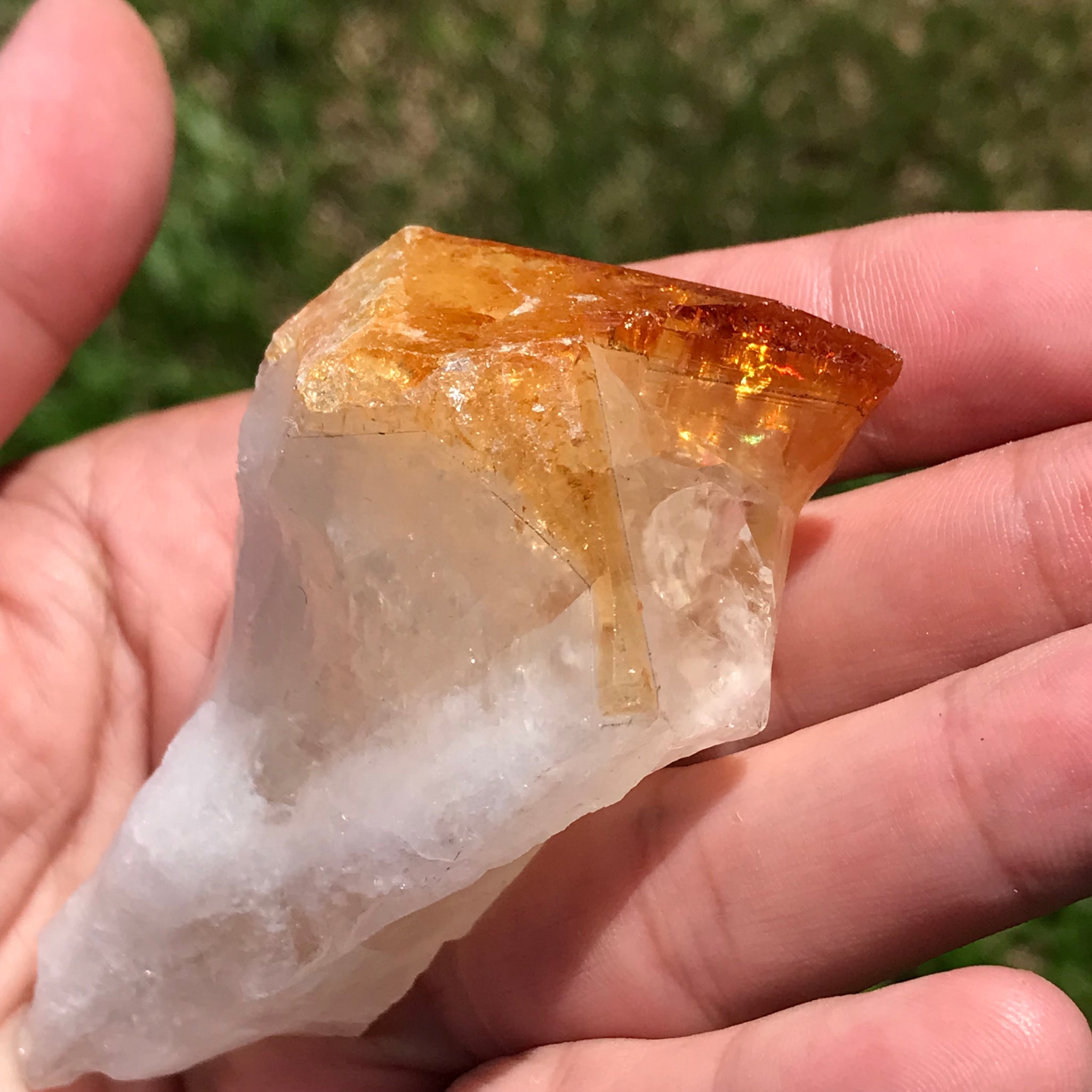 Citrine point