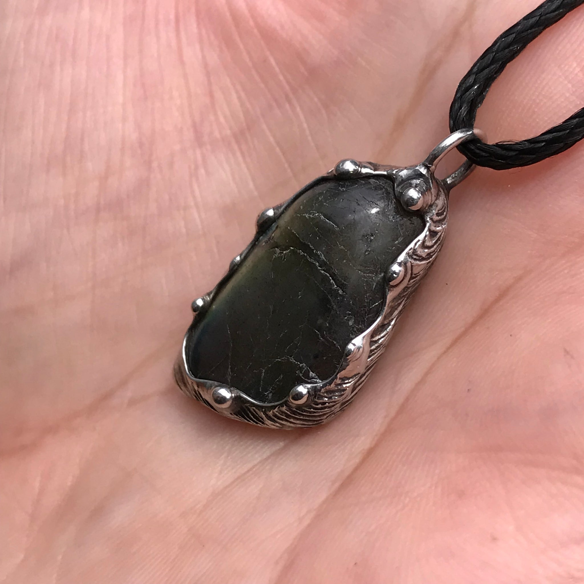 Multicolour Flash Labradorite Crystal pendant