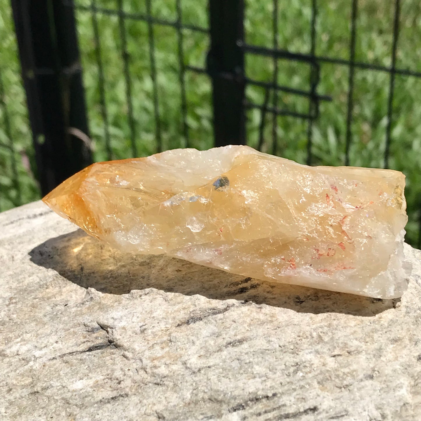 Citrine point