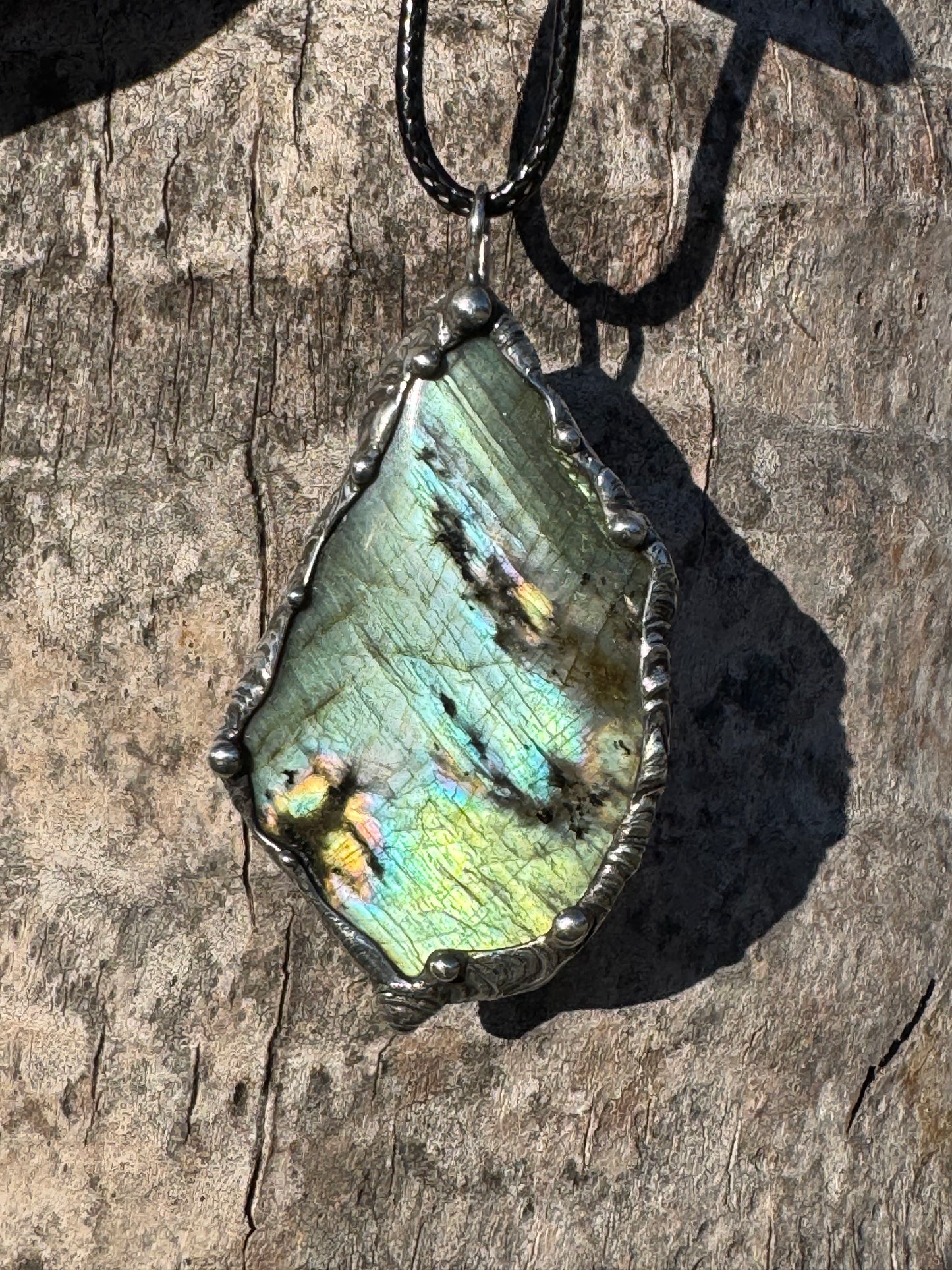Labradorite-Aurora in Stone