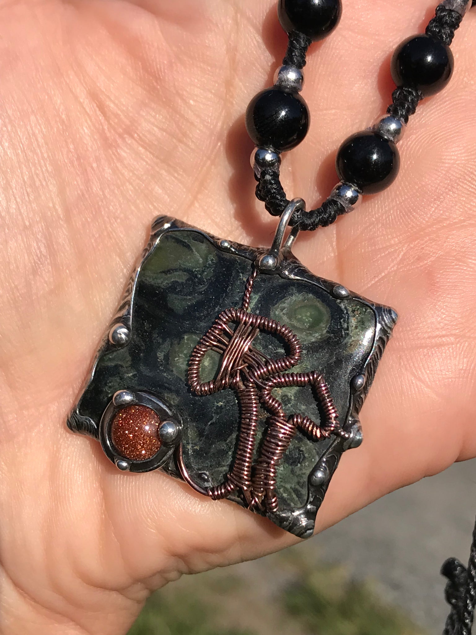Kambaba Jasper with giant mushrooms (Prototaxites) and goldstone portal