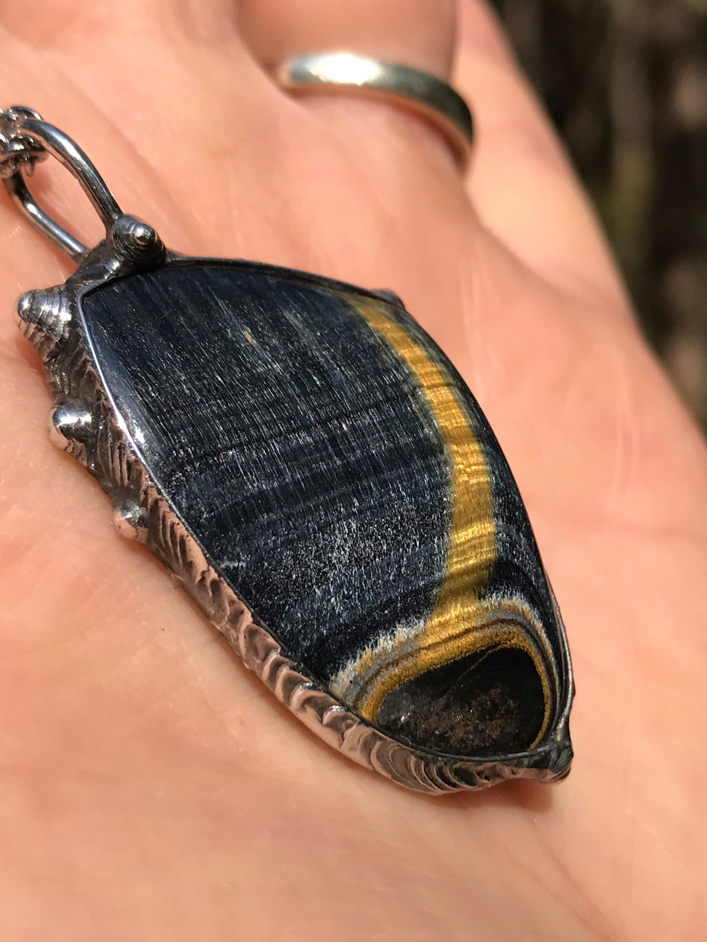 Blue Tiger eye crystal pendant