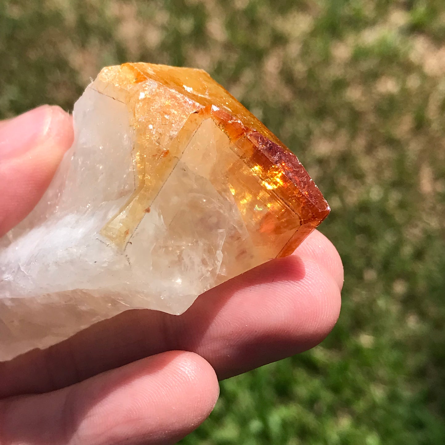 Citrine point