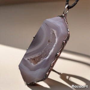 Double terminated agatised Chalcedony with sparkly Druzy moon pocket