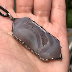 Double terminated agatised Chalcedony with sparkly Druzy moon pocket