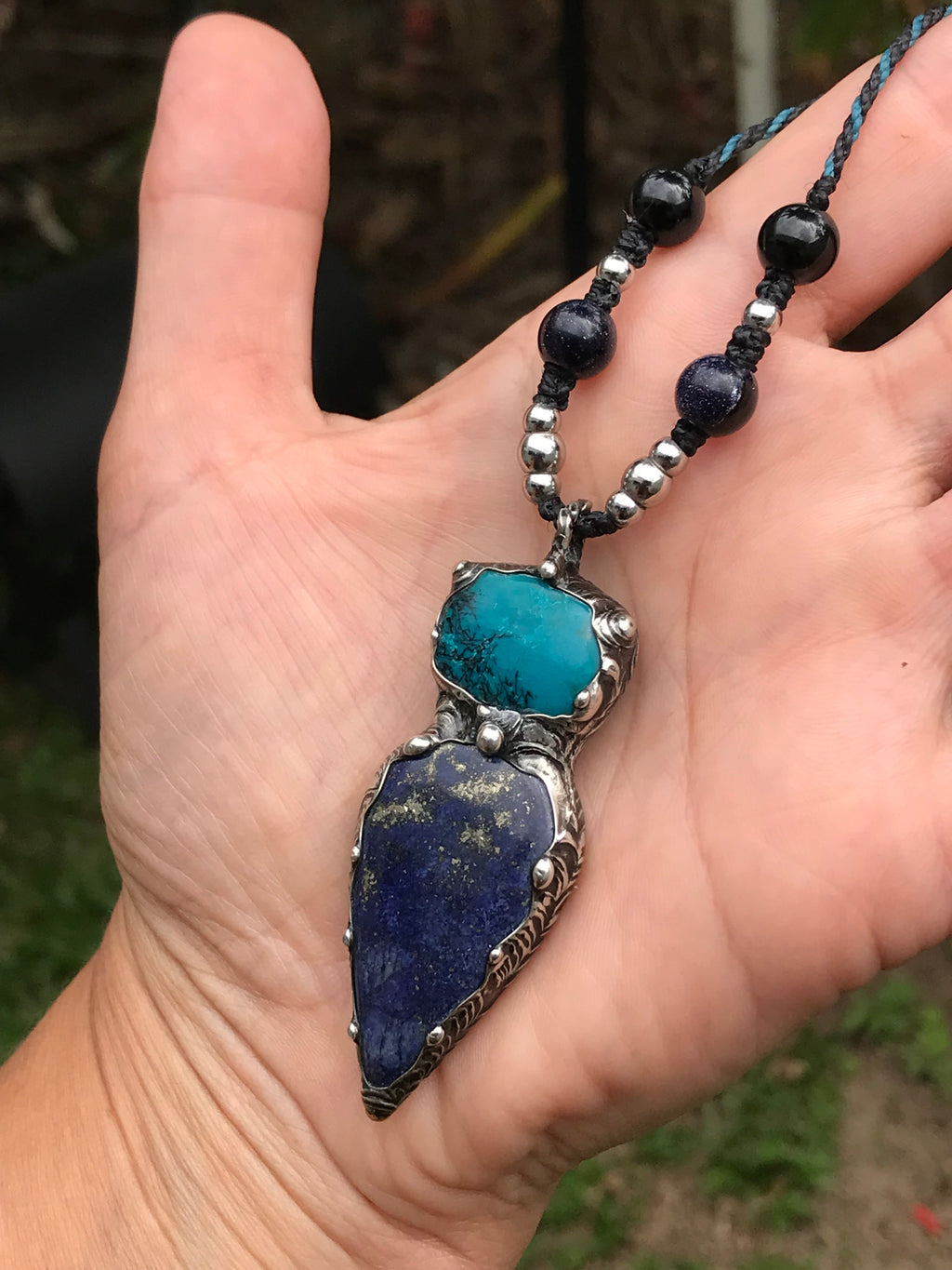 Chrysocolla and Lapis Lazuli throat chakra goddess💚💙