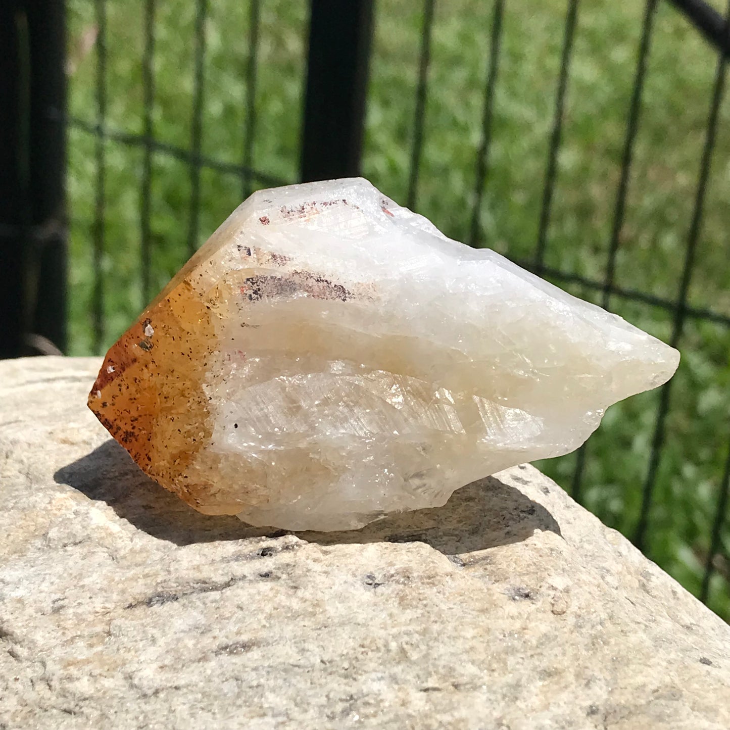 Citrine point