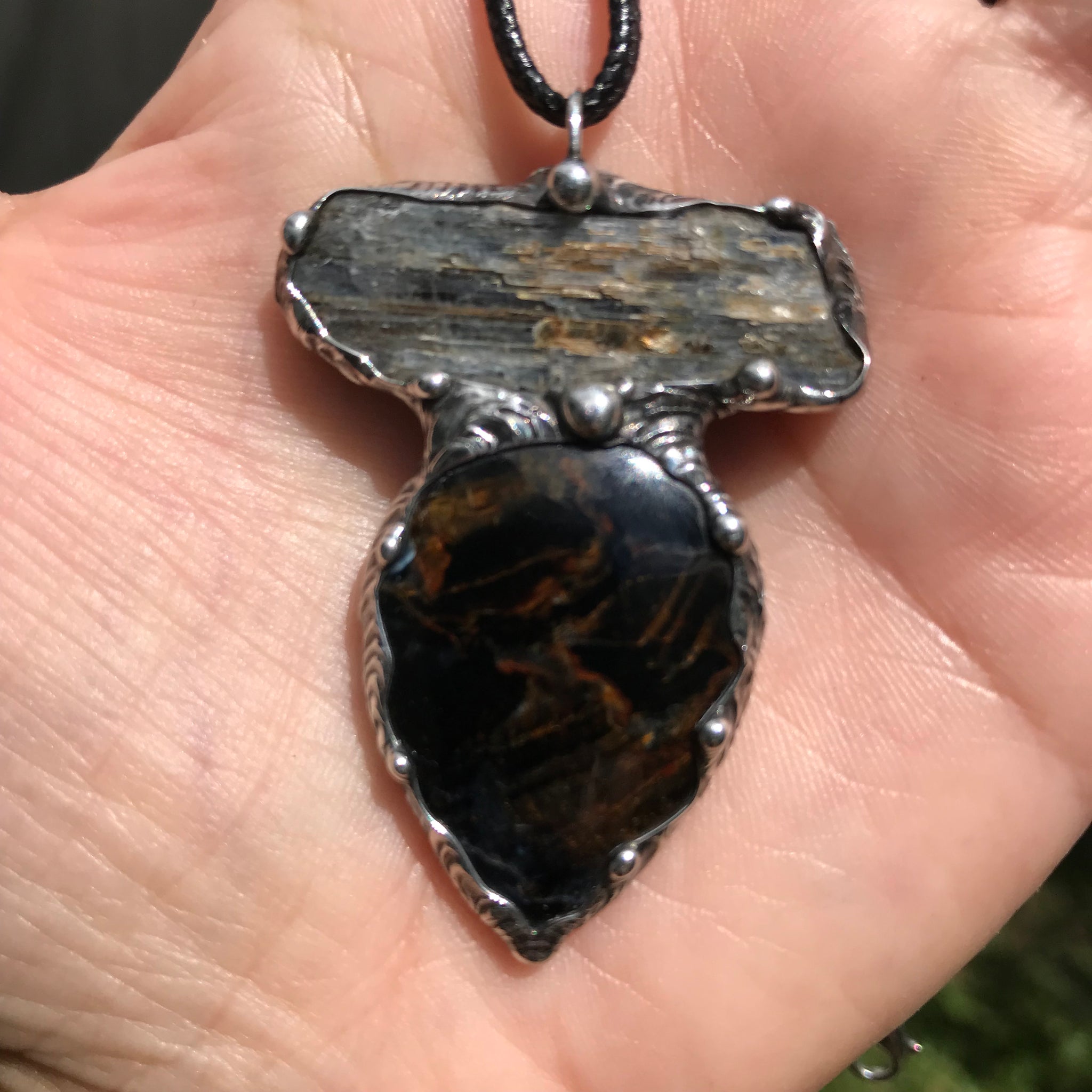 Pietersite and blue Kyanite magic