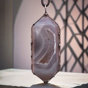 Double terminated agatised Chalcedony with sparkly Druzy moon pocket