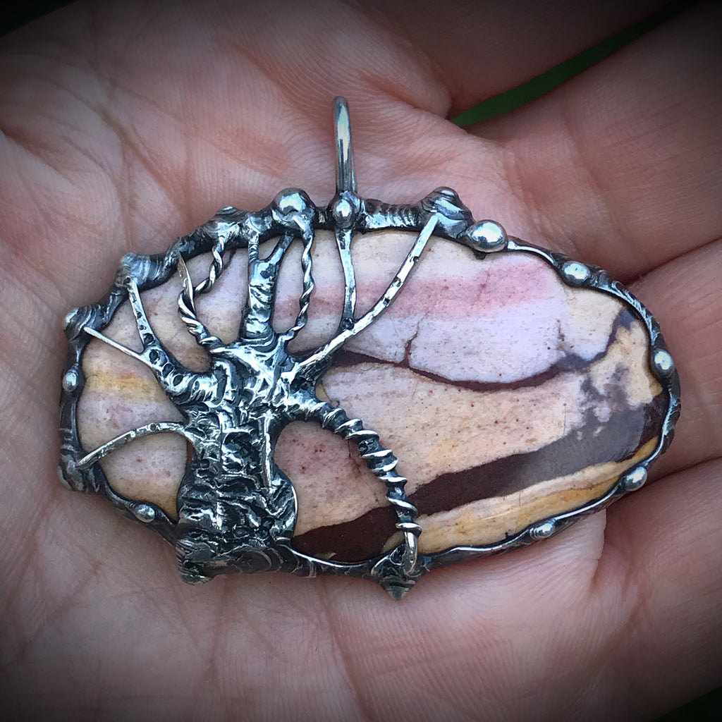 Boab tree on western Australian Mookaite