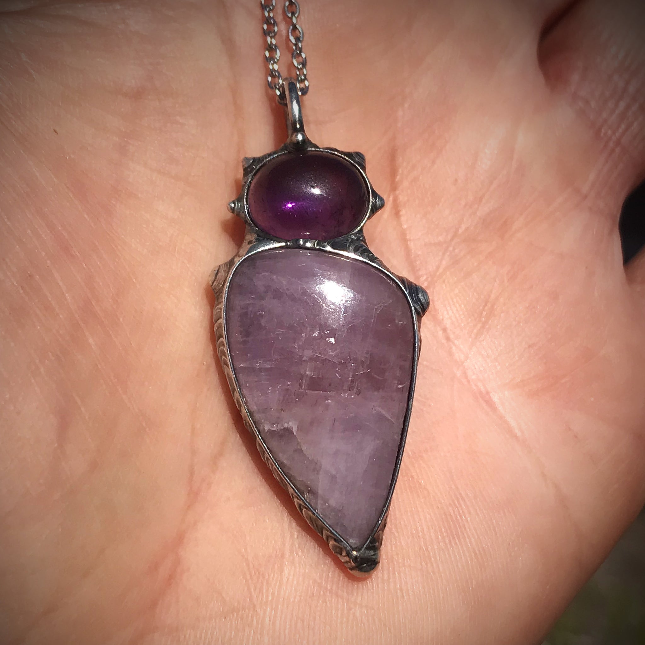 Peace, Love & Heart healing with Kunzite and Amethyst 💕