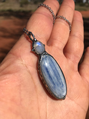 Rainbow Moonstone and blue polished Kyanite